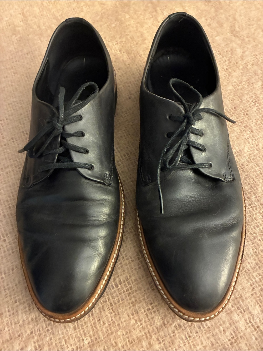 Ecco Black Leather Oxford Lace Ups